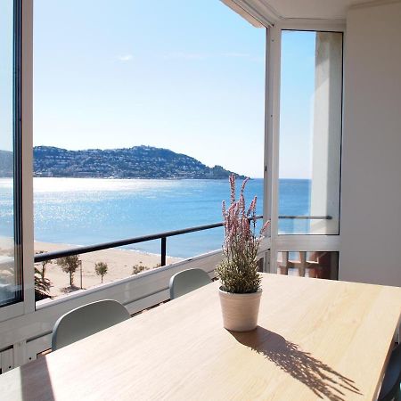 Miramar 40A Apartment Roses Bagian luar foto